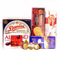 Amazing Gourmet and Chocolate Delight Gift Hamper