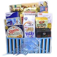 Delicious Grand Gourmet Gift Basket