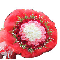 Be happy by sending this Multicolored Blooms of Ro...
