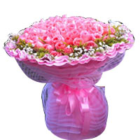 Glamorous Flower Arrangement For Your Love<br/><br/>