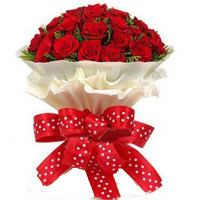 33 red roses, matc33 red roses, match greenery, wh......  to Jiangyan