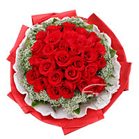 30 red roses with babybreath and green, beautiful ......  to Hechi