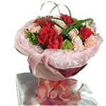 8 red roses, 8 pink carnations, brown crepe paper ......  to Weihai