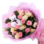 Gift your loved ones this Mesmerizing Flower Bouqu......  to Guilin