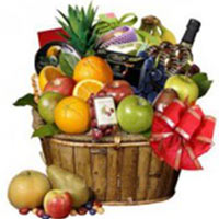 Captivating Seasonal Fruits, Wine and Chocolate Gift Hamper