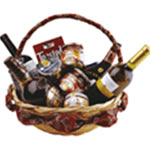 Stylish X-Mas Hamper full of Beverages and Salad