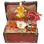 Adorable Christmas Hampers as Gift