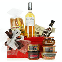 Gorgeous Gift Basket with white wine