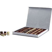 Dynamic Gift Box of 81 Pc. Cocoture Chocolates (1050 g)