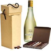 Amazing Gift of Himmel White Apple Cider Bottle of 75 cl N 49 Pc. Cocoture Chocolate Box