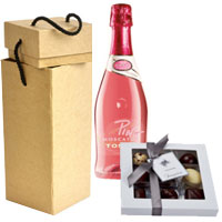Hypnotic Gift of Pink Wine n Chocolate Gift Box