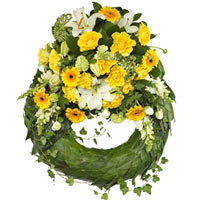 Sentimental funeral wreath