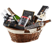 Exciting Party Time Wine N Assortments Gift Hamper<br>