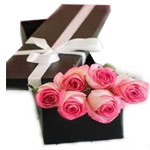 Artistic Romantic Gift Box of 6 Pink Roses