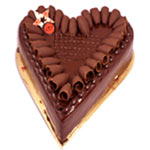 Ecstatic Charming Beauty Heart Shaped Chocolate Cake
