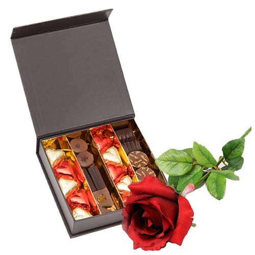 Cheerful Valentine Gift Combo of Heart Chocolates with Red Rose