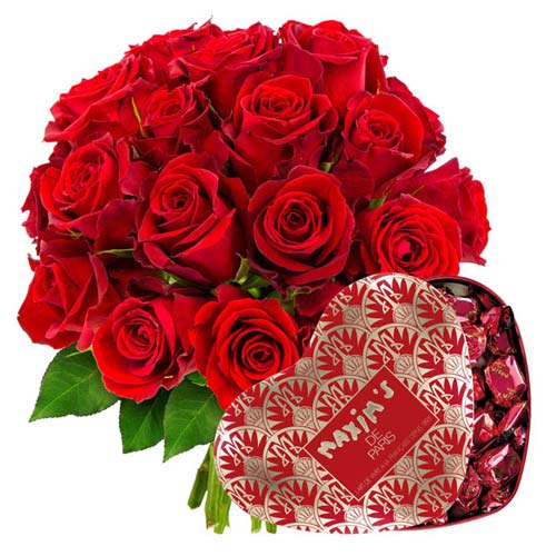 Beautiful Roses Bouquet N Maxims Heart Chocolate Box for V day