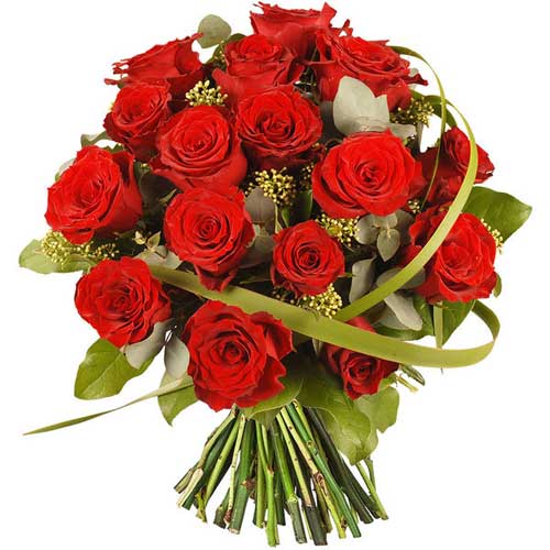 Blooming Shimmering Beauty Red Roses Bouquet