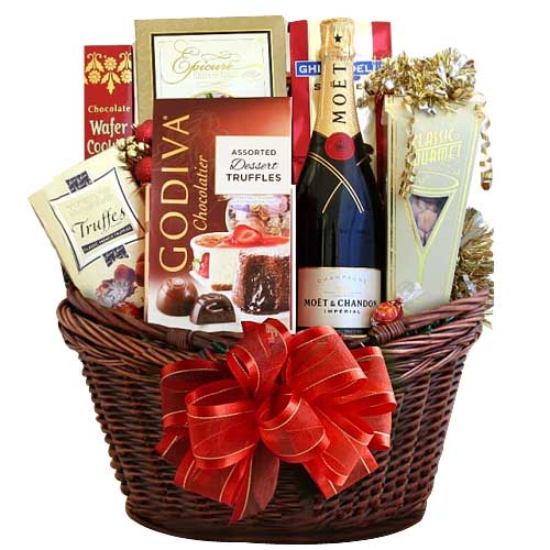 Magical Sparkling Champagne Gift with Sweet Assortments