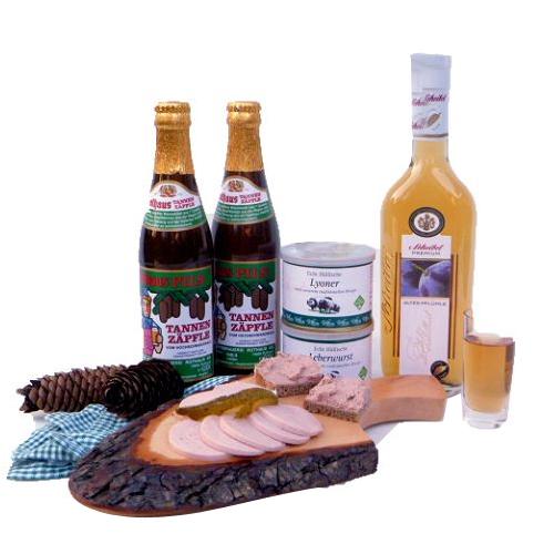 A classic gift, this Glamorous Essence of Elegance Beer N Gourmet Gift Hamper ma...