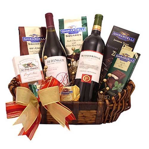 Dazzling Hamper with Wine and More