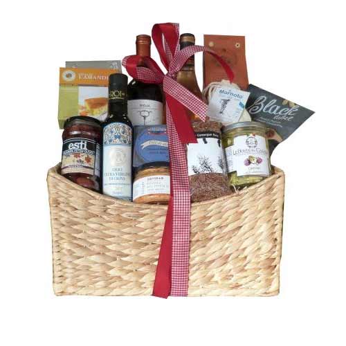 Wrapped up with your love, this Celebrity Special Assortments with Toasty Wine w...
