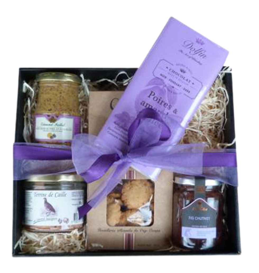 The Gift Box Violette contains all the ingredients...