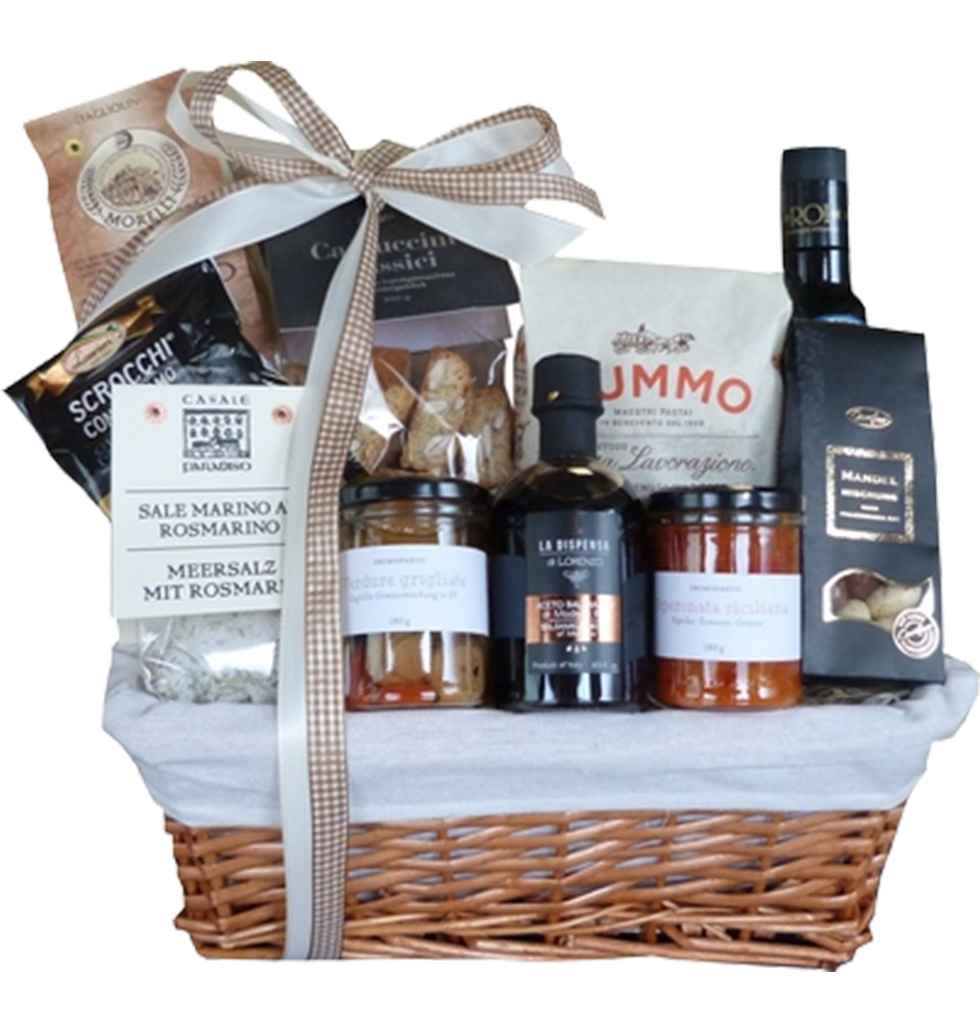The Ciao Bella gift basket contains the finest Ita...