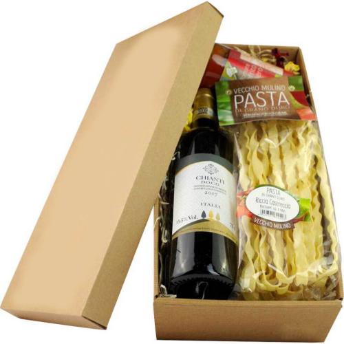This luxury Black Forest hamper contains 1x 250g B...