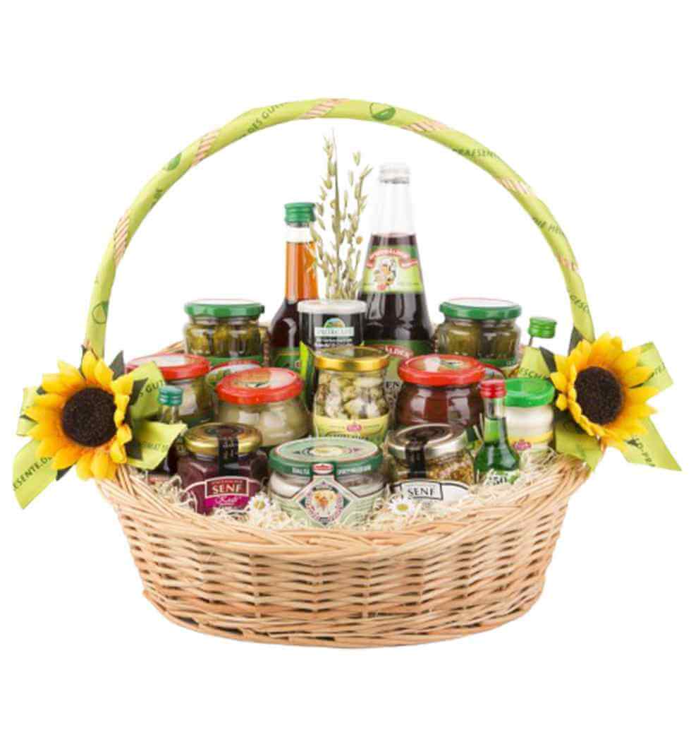 The FerrymanS Basket Gift Box