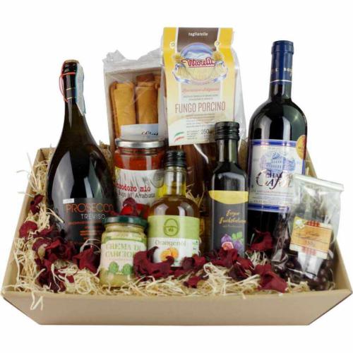 A corner of the sunshine is brought to you. In this holiday basket, there are ma...
