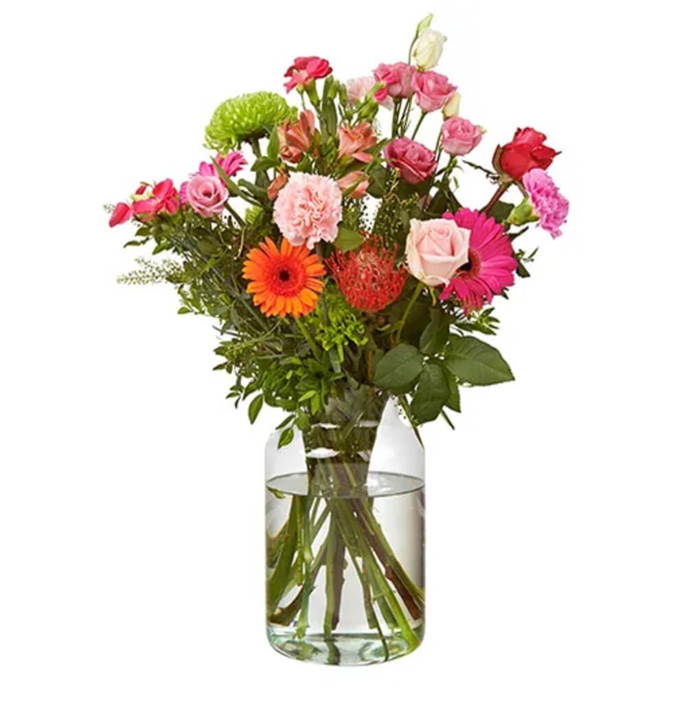 This beautiful arrangement of flowers is perfect f......  to Furtwangen