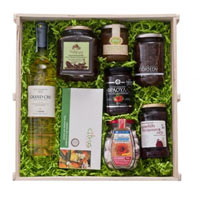 Crafty Gift Basket of Gentle Delicacies