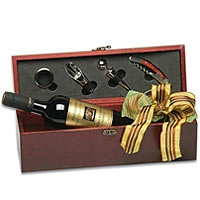 Extraordinary Cellar Choice Gift Hamper with Red Wine