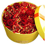 This beautiful blend of roses will make any event ......  to Imathias