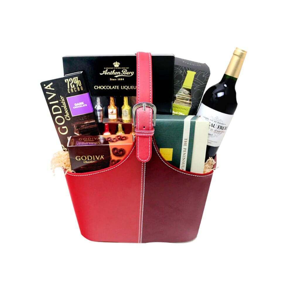 In this wine food hamper, you will have a perfect ...