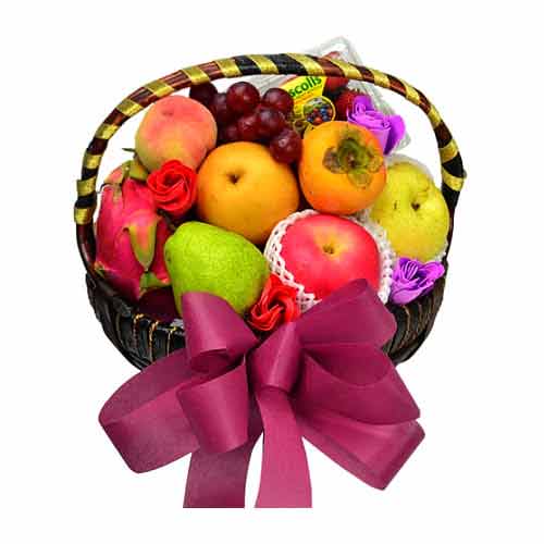 Freshly-Harvest Seasonal Fruits Gift Hamper