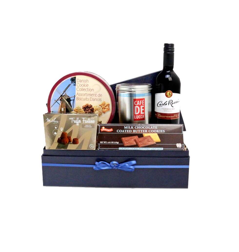 These gift boxes contain a good selection of food.......  to New Territories Main