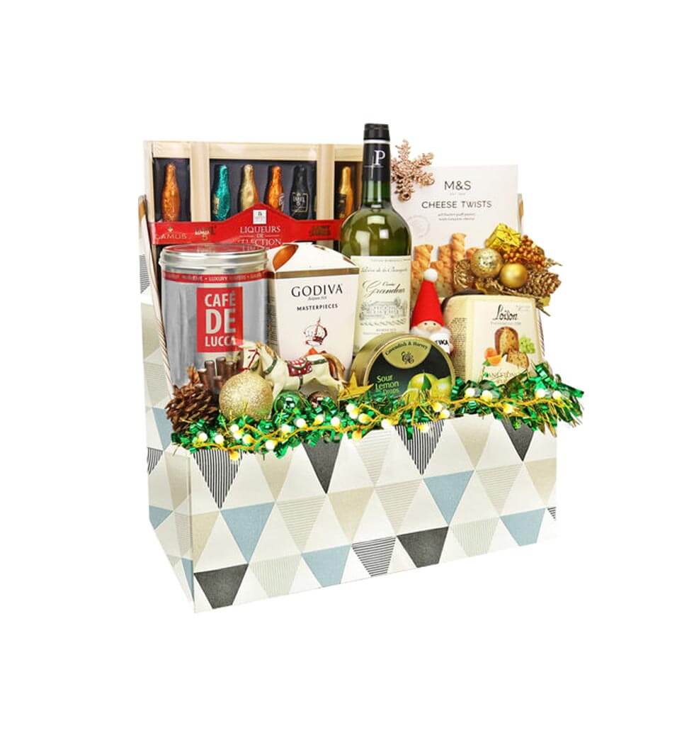 This gift hamper is a popular choice as a corporat......  to Tong Fuk