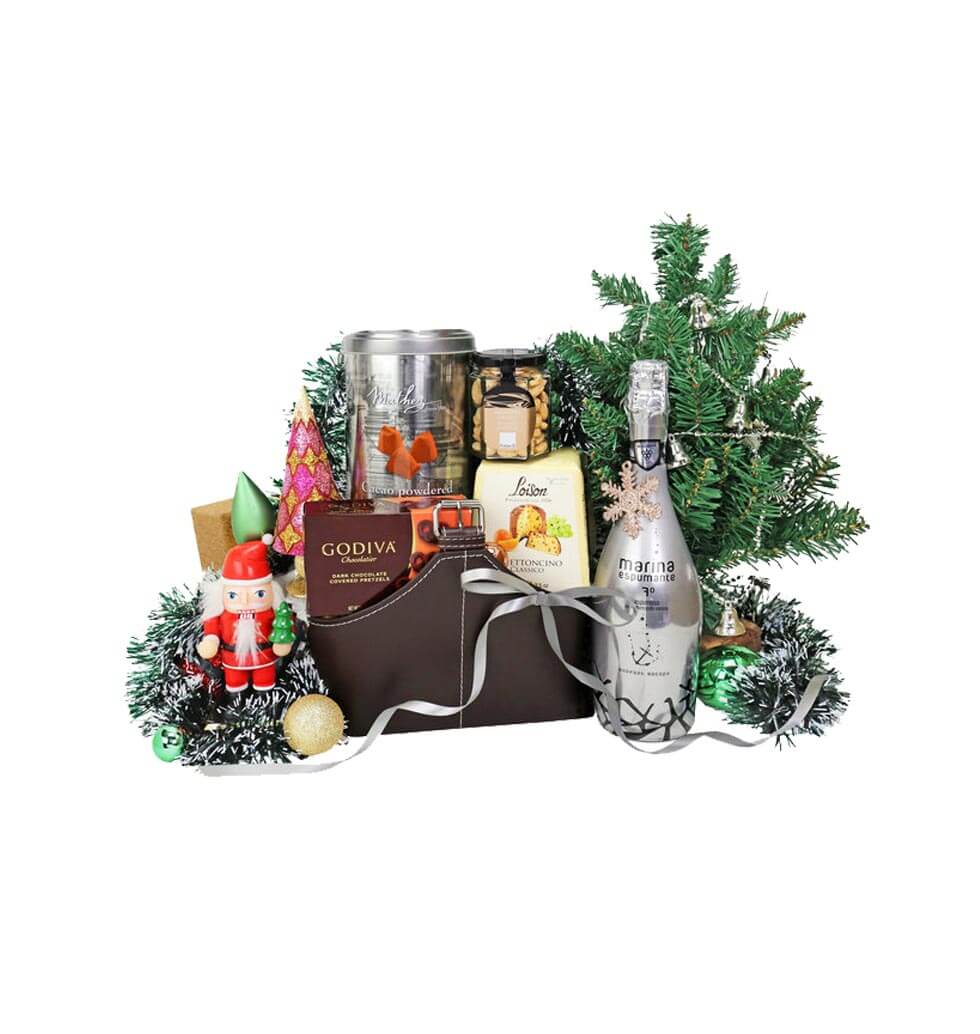 Our Christmas Hamper XC12 can wrap up your love to......  to Shek O_HongKong.asp
