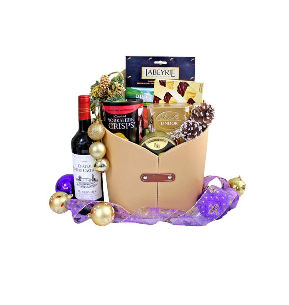 Our Xmas Hamper is a perfect gift for your loved o......  to Tap Mun