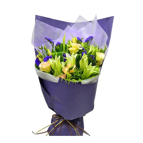 Designed Bouquet of 5 Lilies