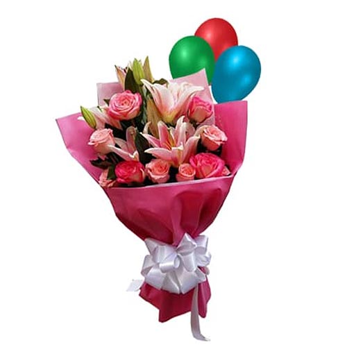 Extravagant Forever in Love Lily, Roses Bouquet with Balloons