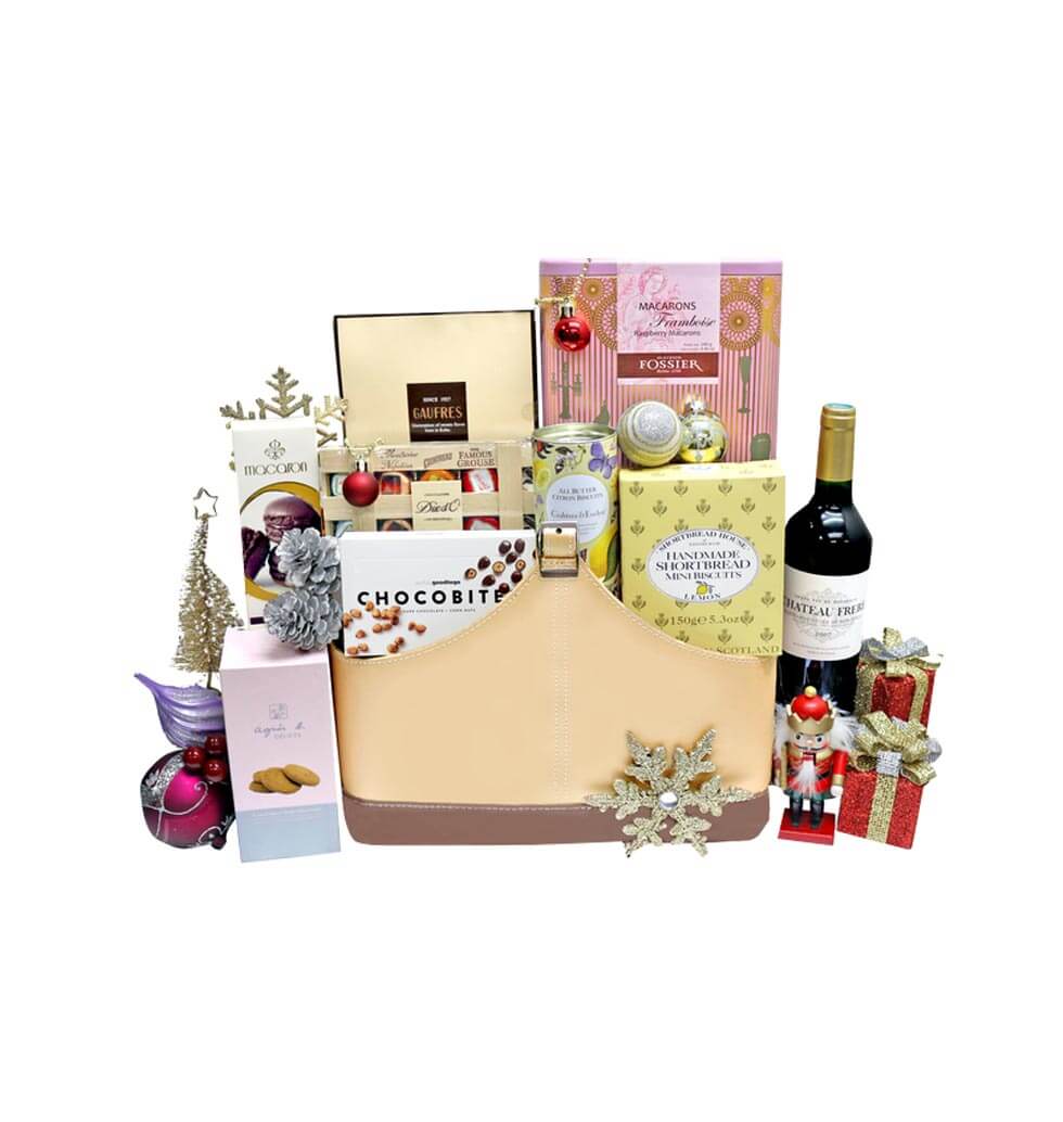 Webers Holiday Gift Basket S42 is a basket that st......  to Shek Kwu Chau