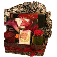 Alluring Smile N Cheer Gift Set