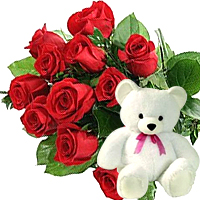 Let your loved ones blush in the colors this Dazzling 12 Red Roses Bouquet 8 Te...
