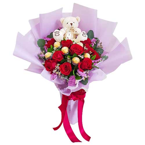 Breathtaking Bouquet of Fantasy Delight and Sweet Teddy