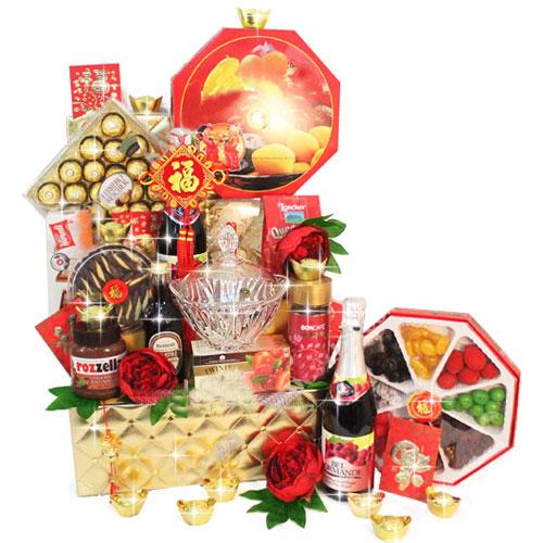 Classy Royal Treatment Wine N Food Gift Hamper