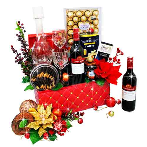 Deluxe Signature Gift Hamper with Red Wine