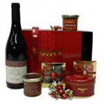 Our Classic Touch Christmas Hamper is a luxurious ...